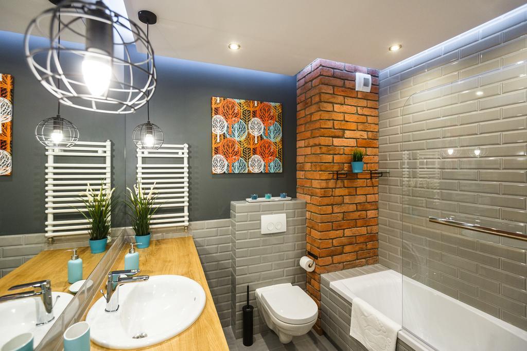 Apartament Em Klimatyzacja&Parking Rzeszow Dış mekan fotoğraf