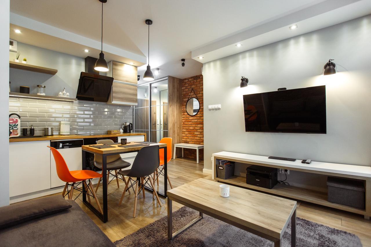 Apartament Em Klimatyzacja&Parking Rzeszow Dış mekan fotoğraf